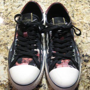 Women's Valentino Sneakers, Size 9, Gently worn